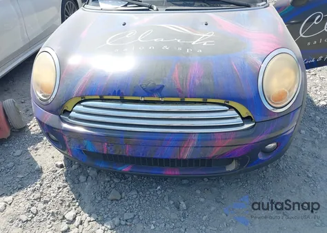 2009 Mini Cooper from USA, damaged, VIN WMWMR33539TJ94077